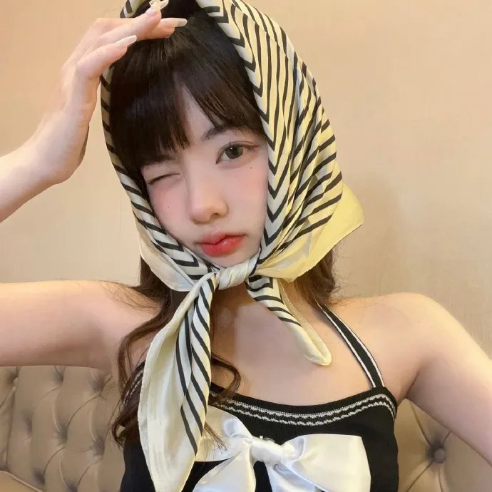 神奇的花朵 高清封面
