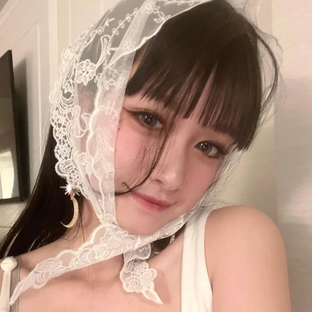 奇妙小镇 高清封面